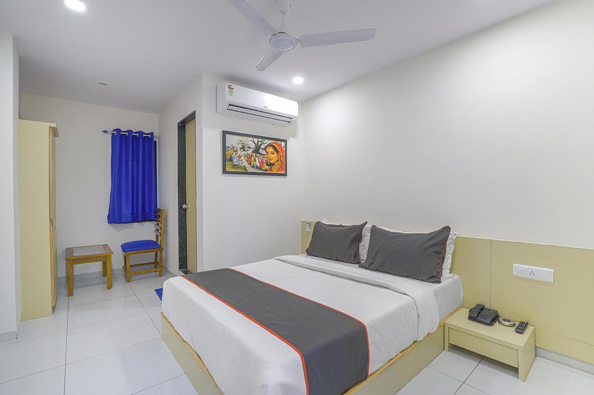 Hotel O La Veera 阿穆达巴 外观 照片