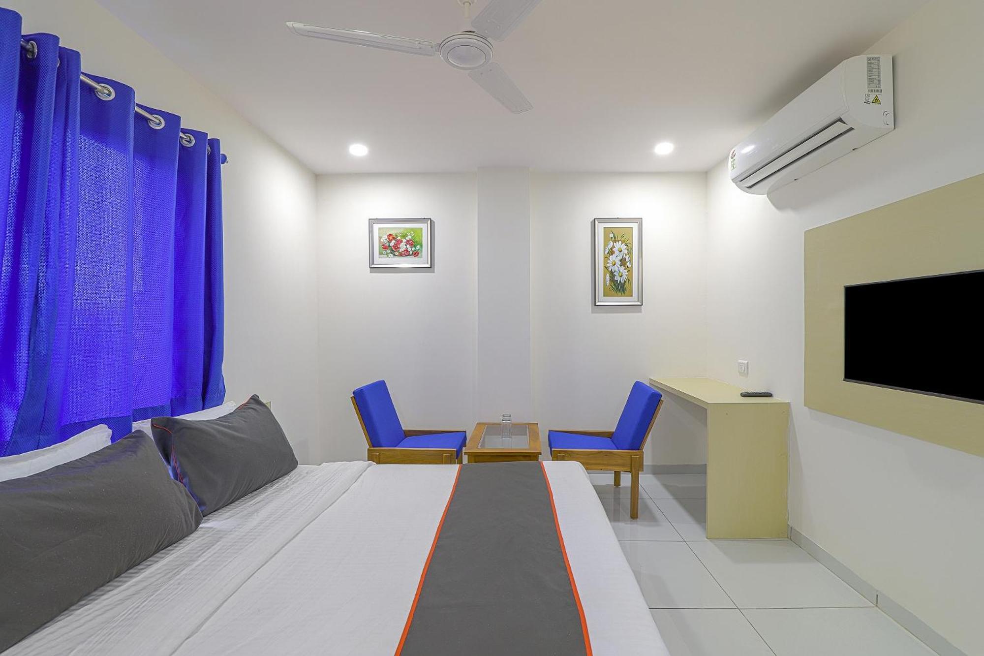 Hotel O La Veera 阿穆达巴 外观 照片